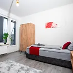 Livemore24 - Space In 24-7 Check-in * 杜伊斯堡