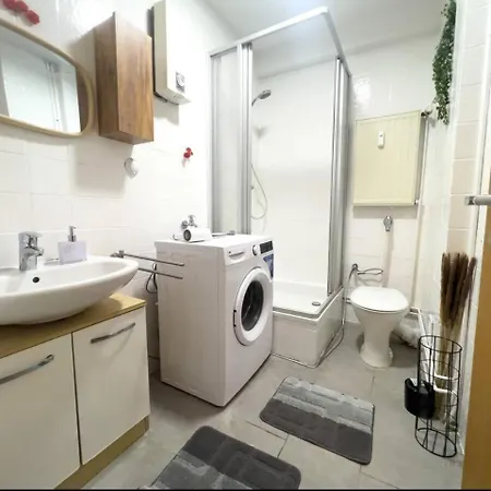 Daire Livemore24 - Space In 24-7 Check-in